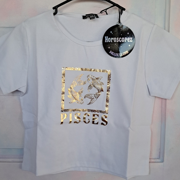Dolls kill Pisces horoscopez nwt holographic gold baby doll tee! Cropped & cute - Picture 1 of 3
